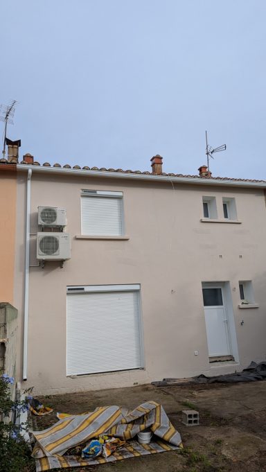 Gouttière et descente.