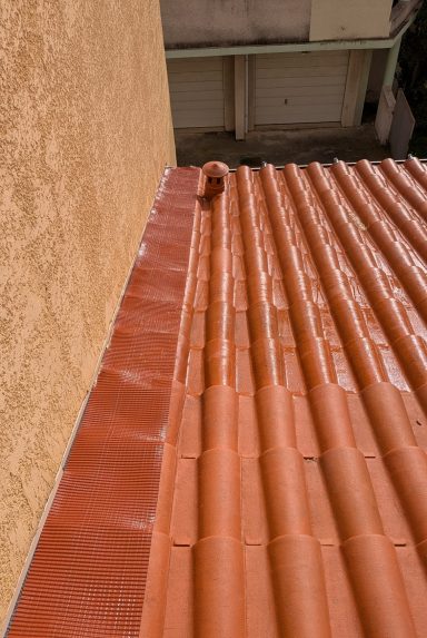 Démoussage et hydrofuge toiture.