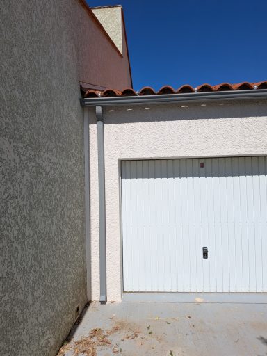 Gouttière et descente